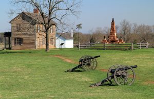 confederate statutes and memorabilia belong in museums